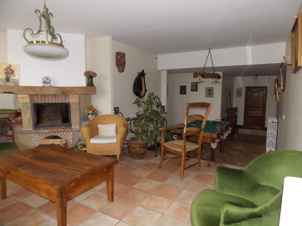 A La Mare Du Vieux Chene Bed & Breakfast Bellegarde-Poussieu ภายนอก รูปภาพ